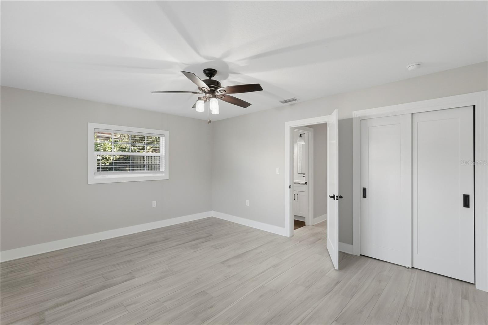 845 SNELL ISLE BLVD NE, ST PETERSBURG, FL, 33704