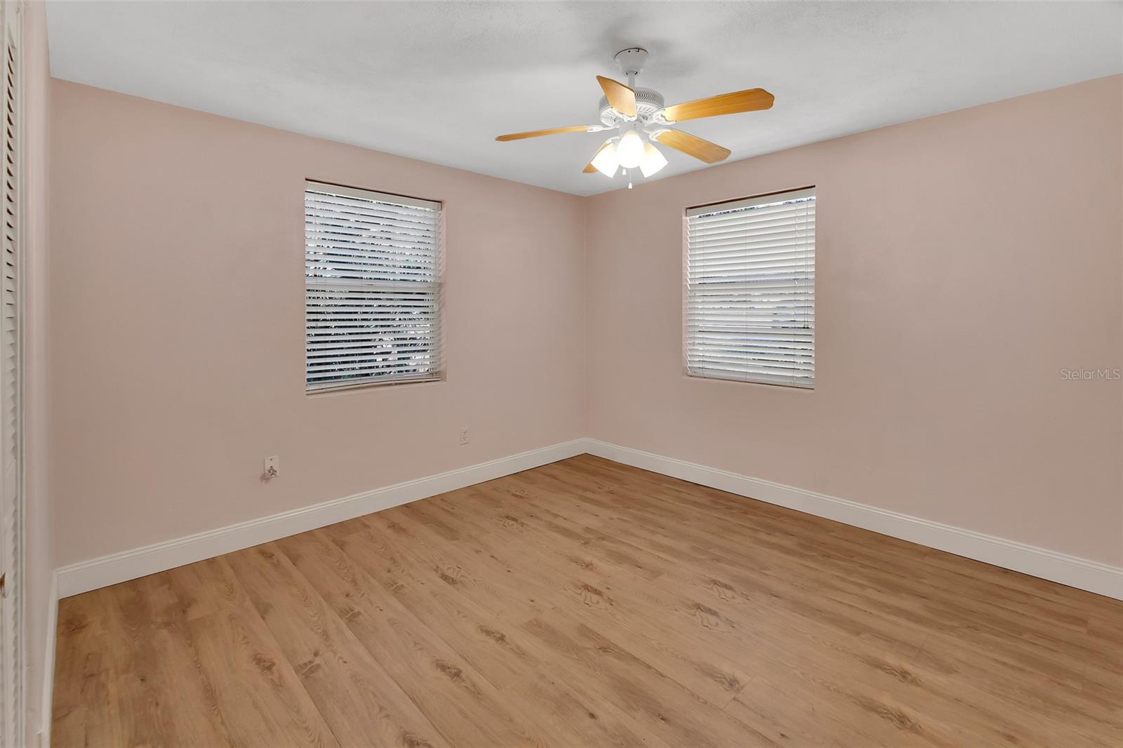 60 MADERA RD, DEBARY, FL, 32713