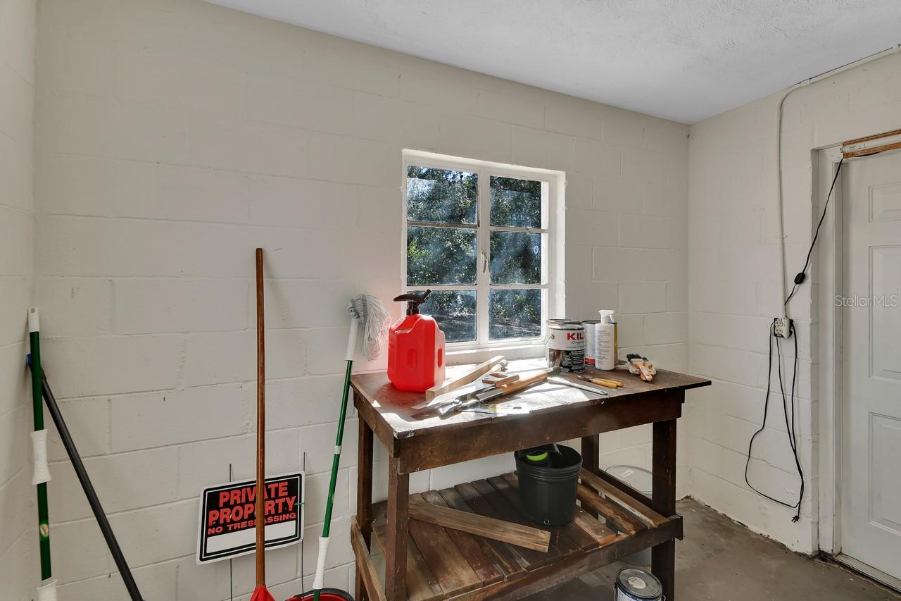 60 MADERA RD, DEBARY, FL, 32713