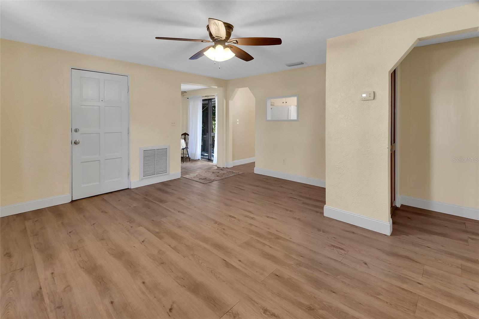 60 MADERA RD, DEBARY, FL, 32713