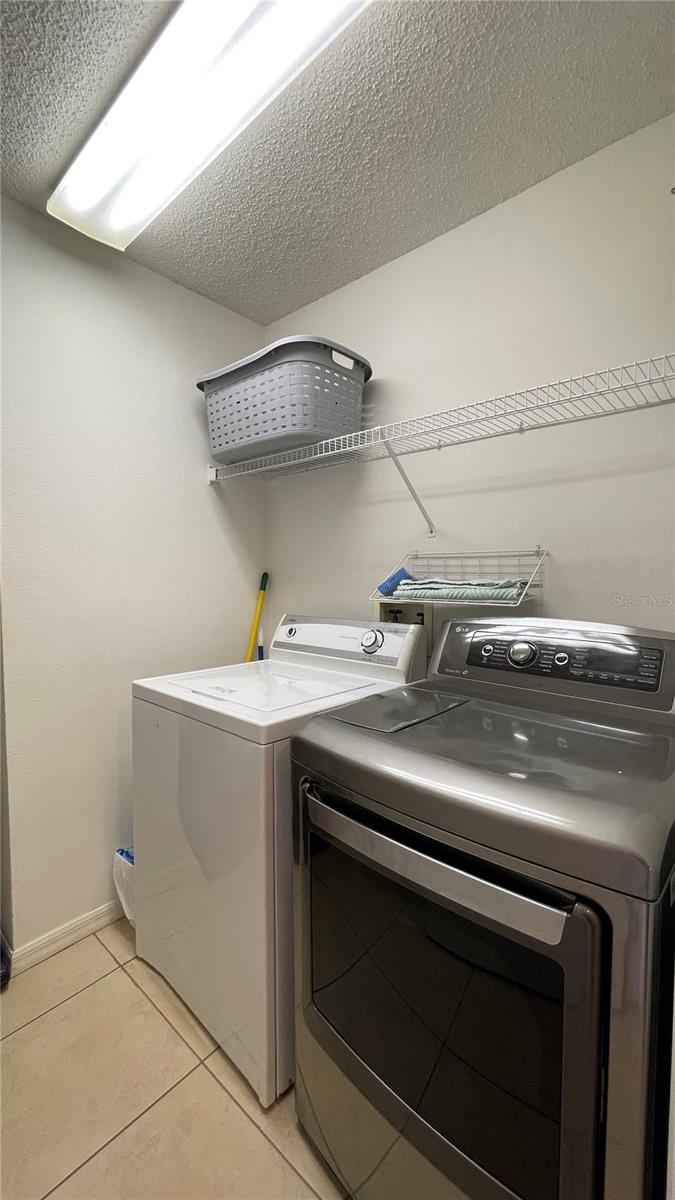 1327 CASTERTON CIR, DAVENPORT, FL, 33897