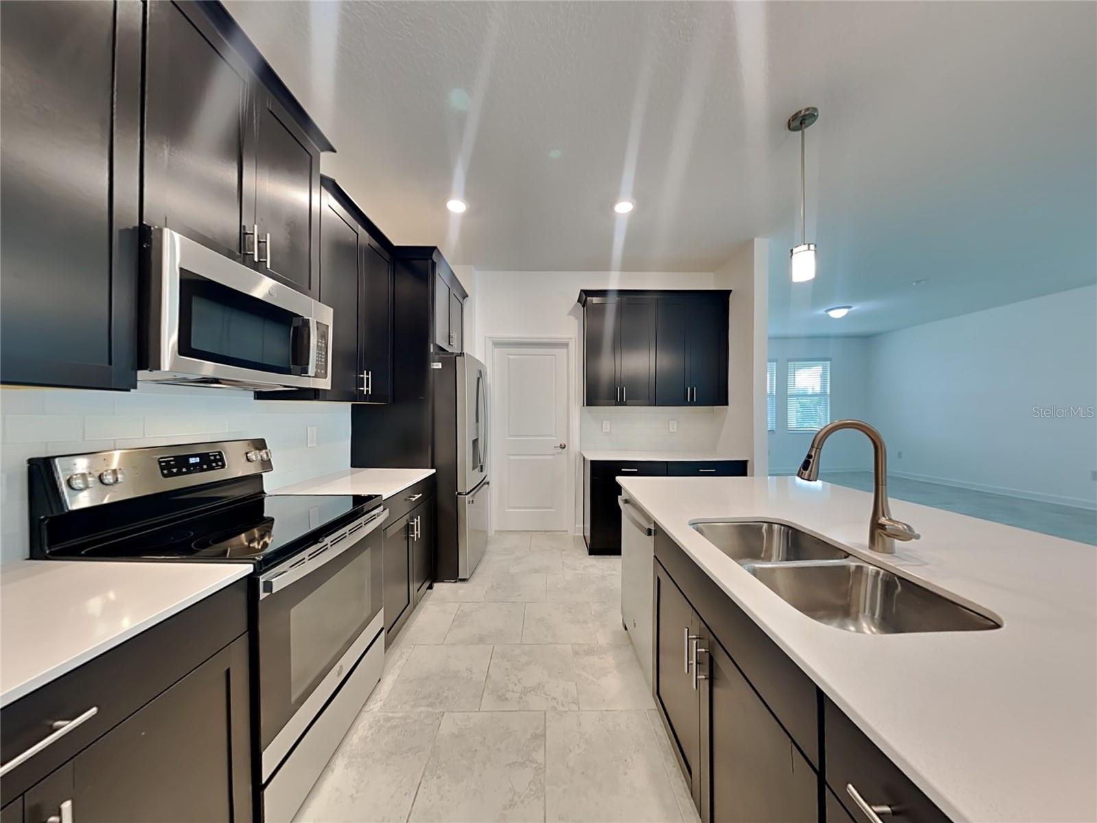 1609 SOURWOOD DR, OCOEE, FL, 34761