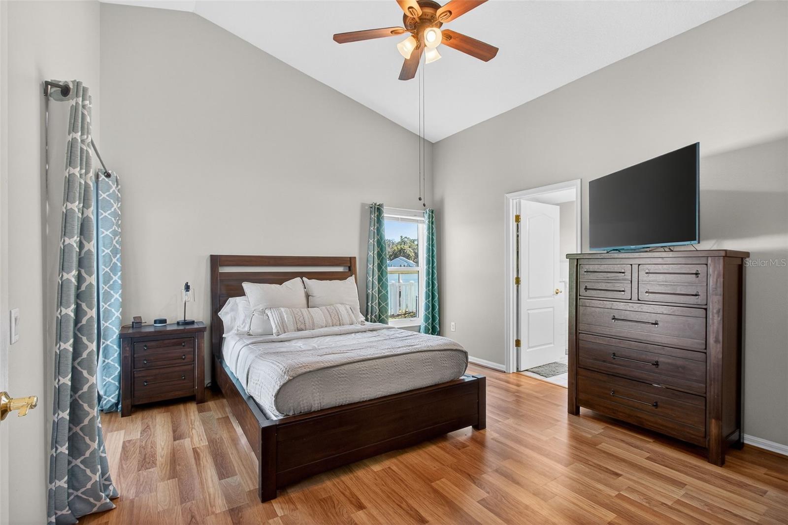 8621 MANASSAS RD, TAMPA, FL, 33635