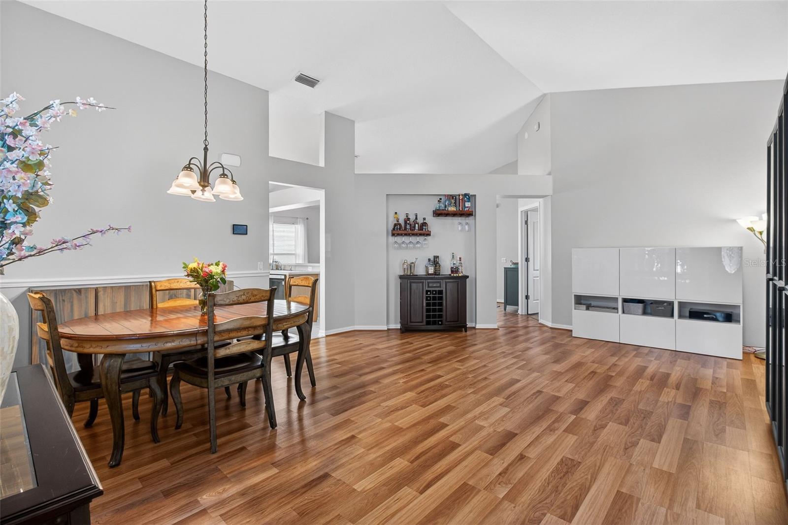 8621 MANASSAS RD, TAMPA, FL, 33635