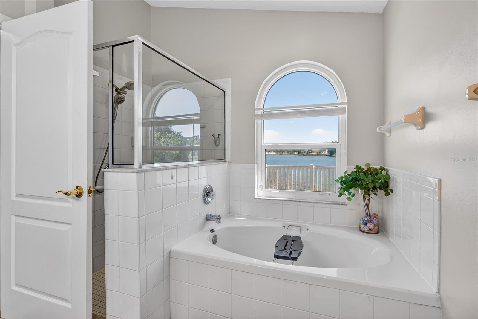 8621 MANASSAS RD, TAMPA, FL, 33635