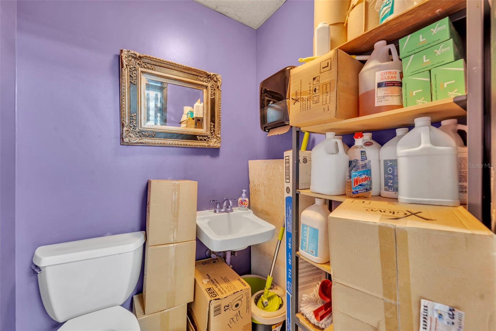 ALTAMONTE SPRINGS, FL, 32701