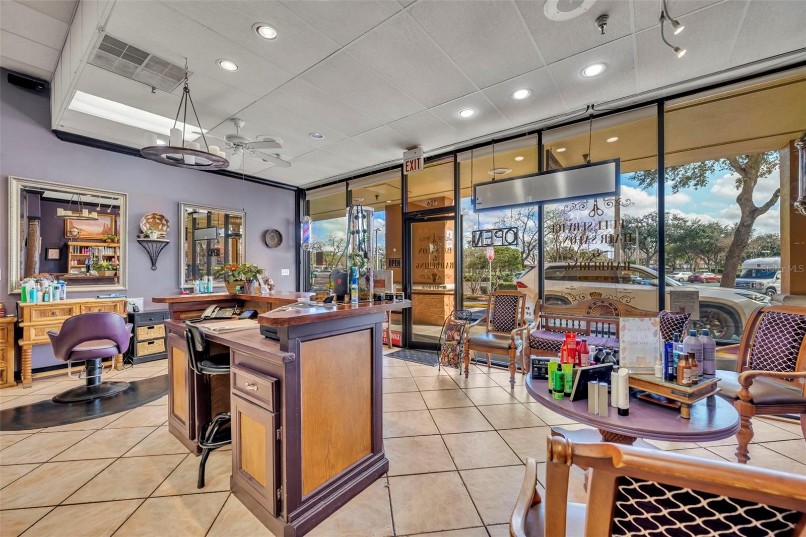 ALTAMONTE SPRINGS, FL, 32701