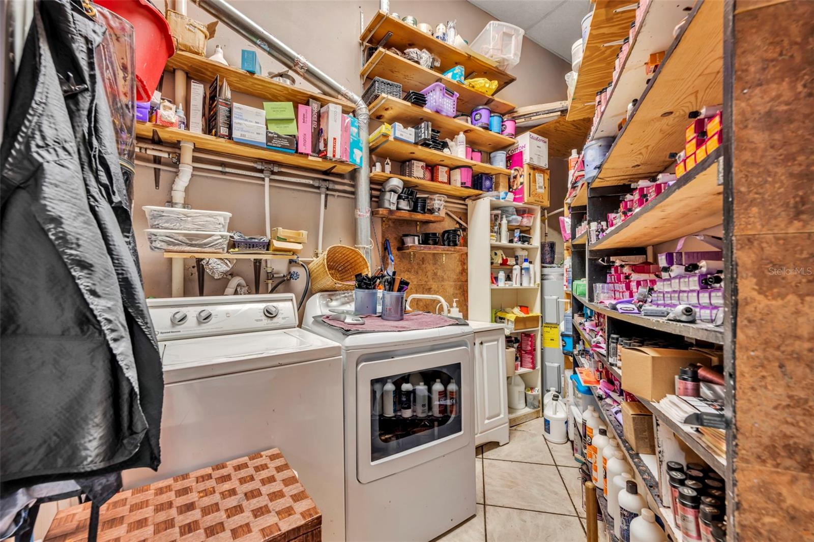 ALTAMONTE SPRINGS, FL, 32701