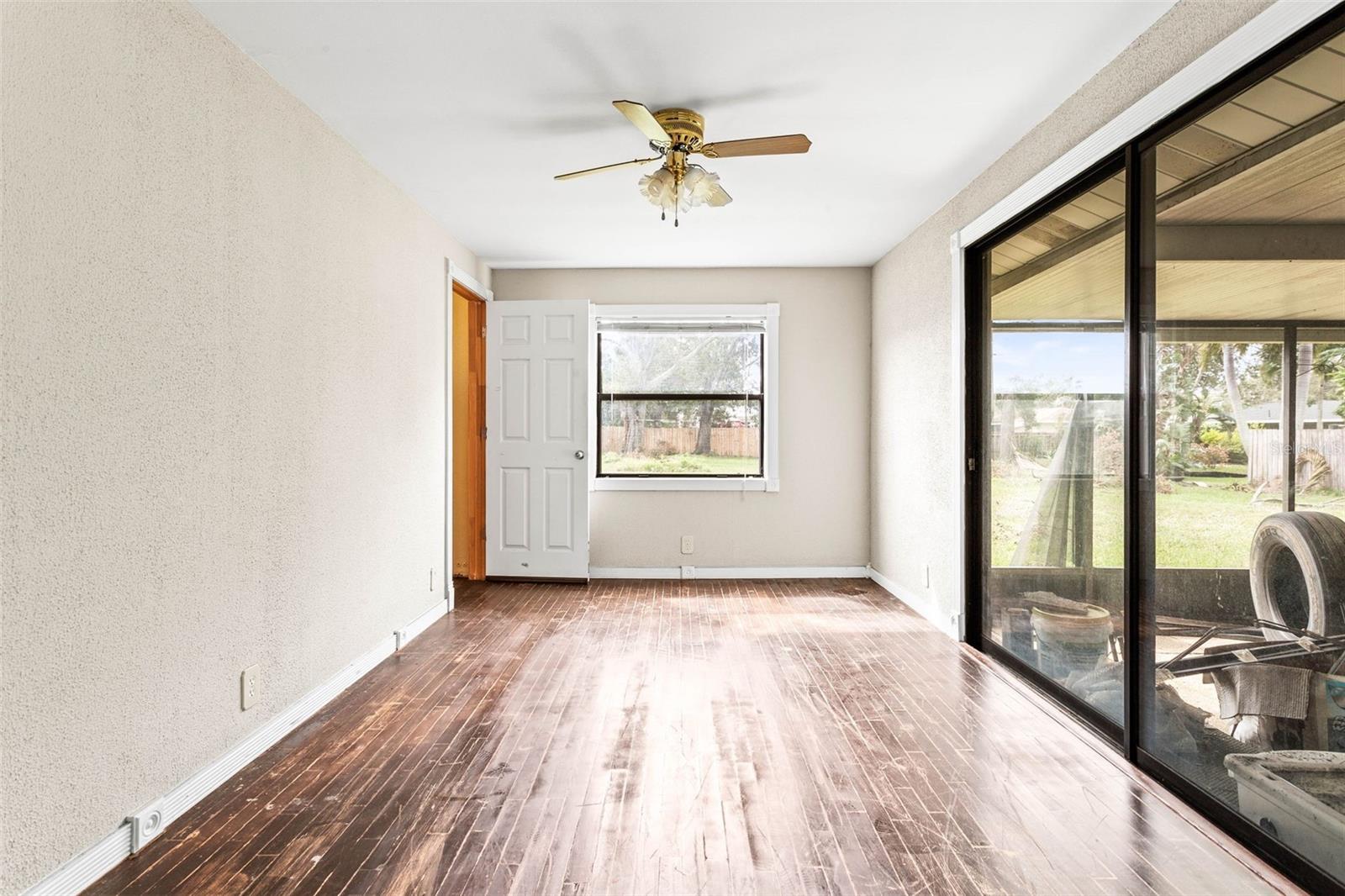 4402 W LANCASTER ST, TAMPA, FL, 33616