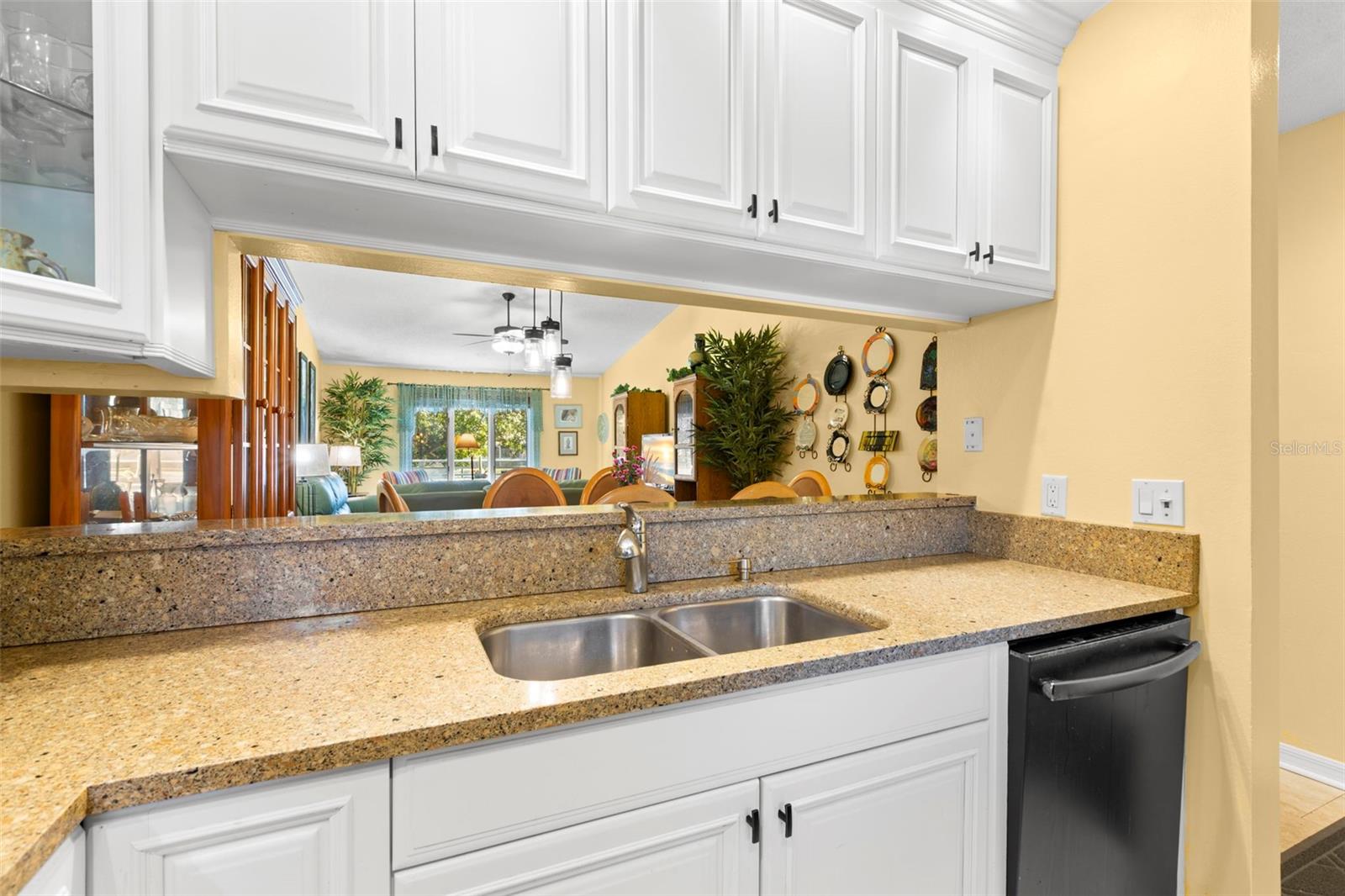 1013 CARAVEL CT, TARPON SPRINGS, FL, 34689