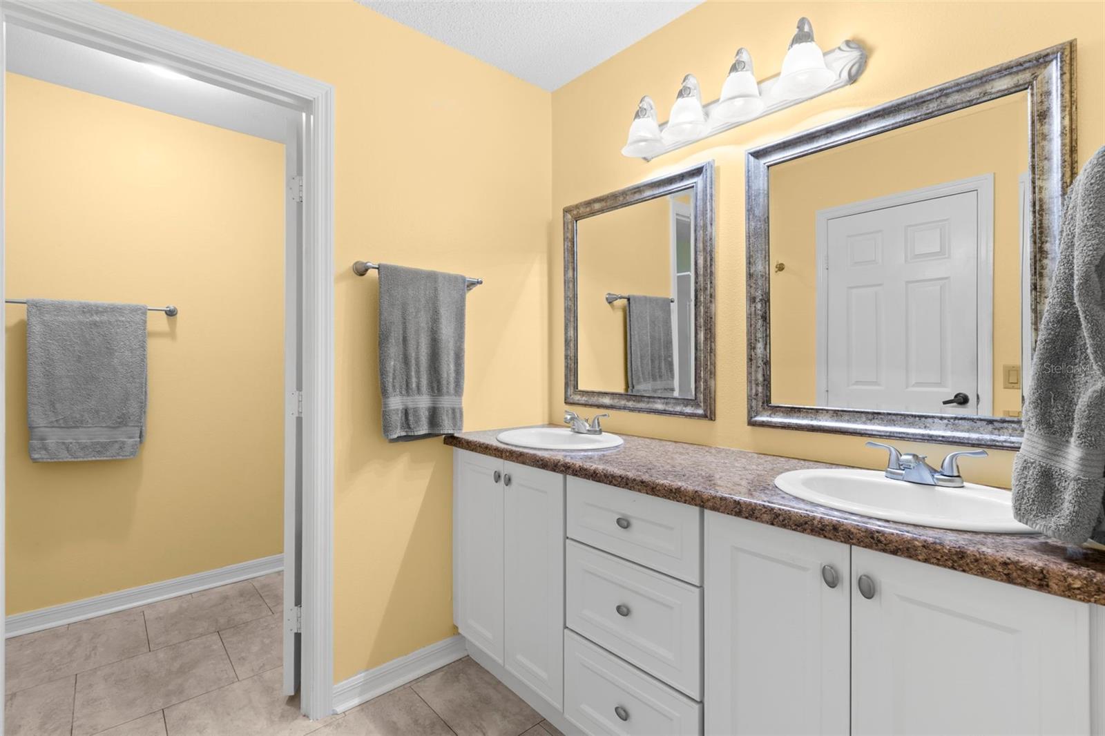 1013 CARAVEL CT, TARPON SPRINGS, FL, 34689