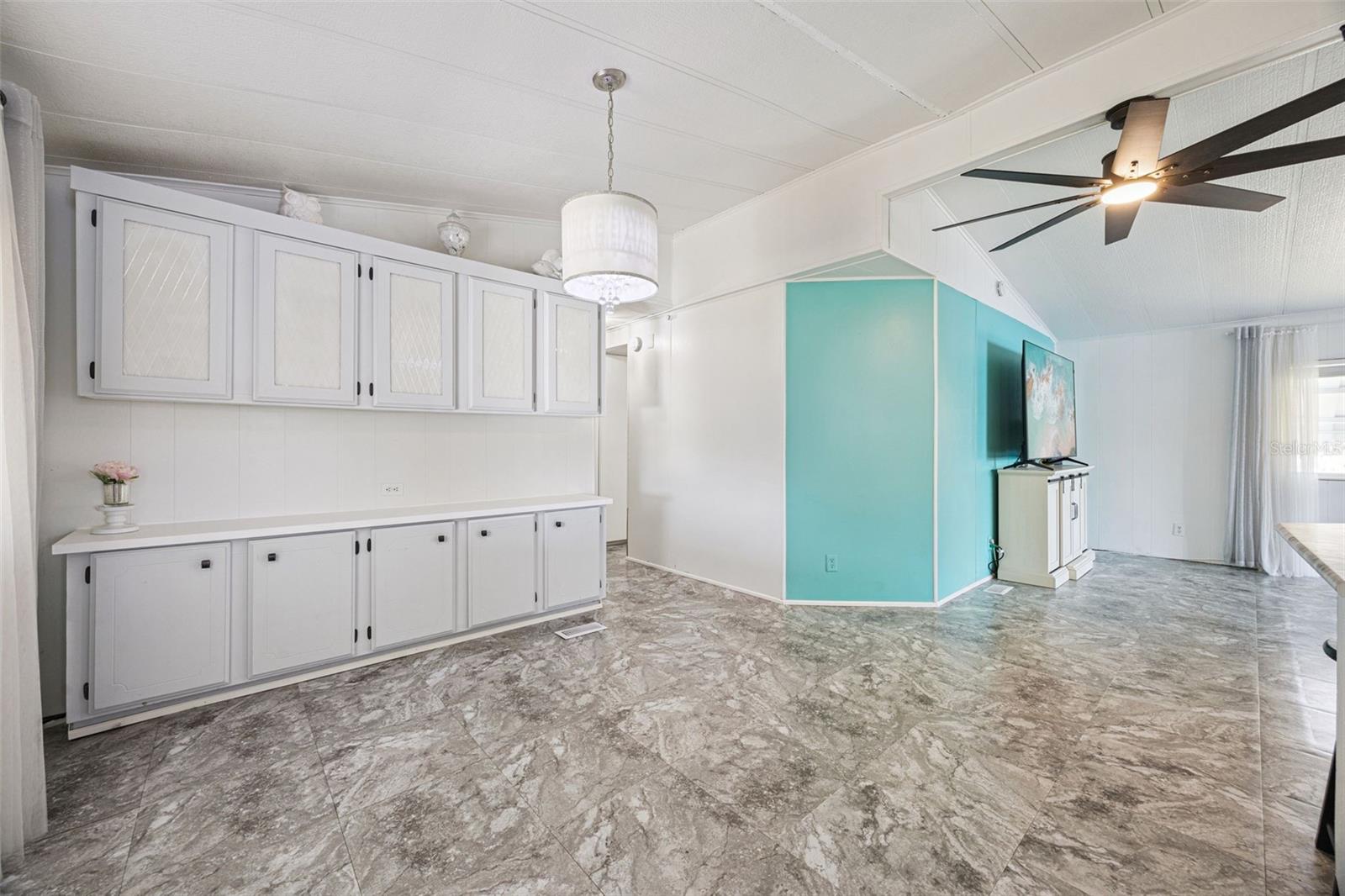 204 BAY CT, KISSIMMEE, FL, 34758