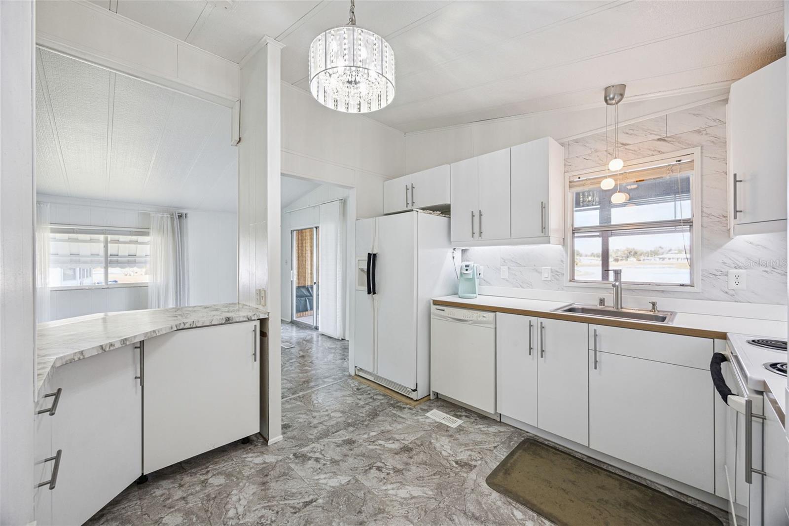 204 BAY CT, KISSIMMEE, FL, 34758