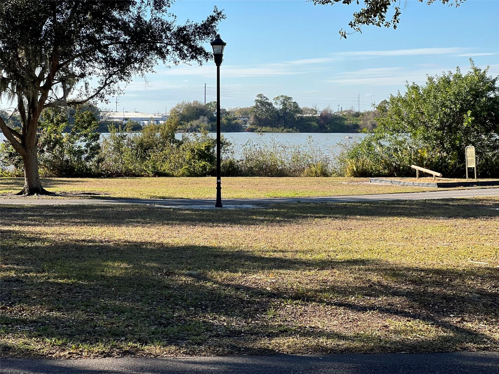 2208 LAKE BLVD, WINTER HAVEN, FL, 33881