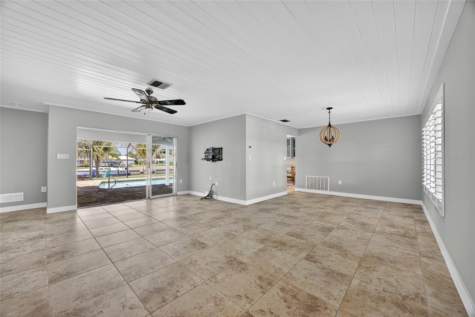 2448 ROSA LN, PUNTA GORDA, FL, 33950