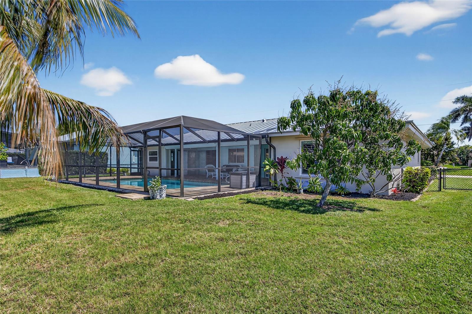 2448 ROSA LN, PUNTA GORDA, FL, 33950