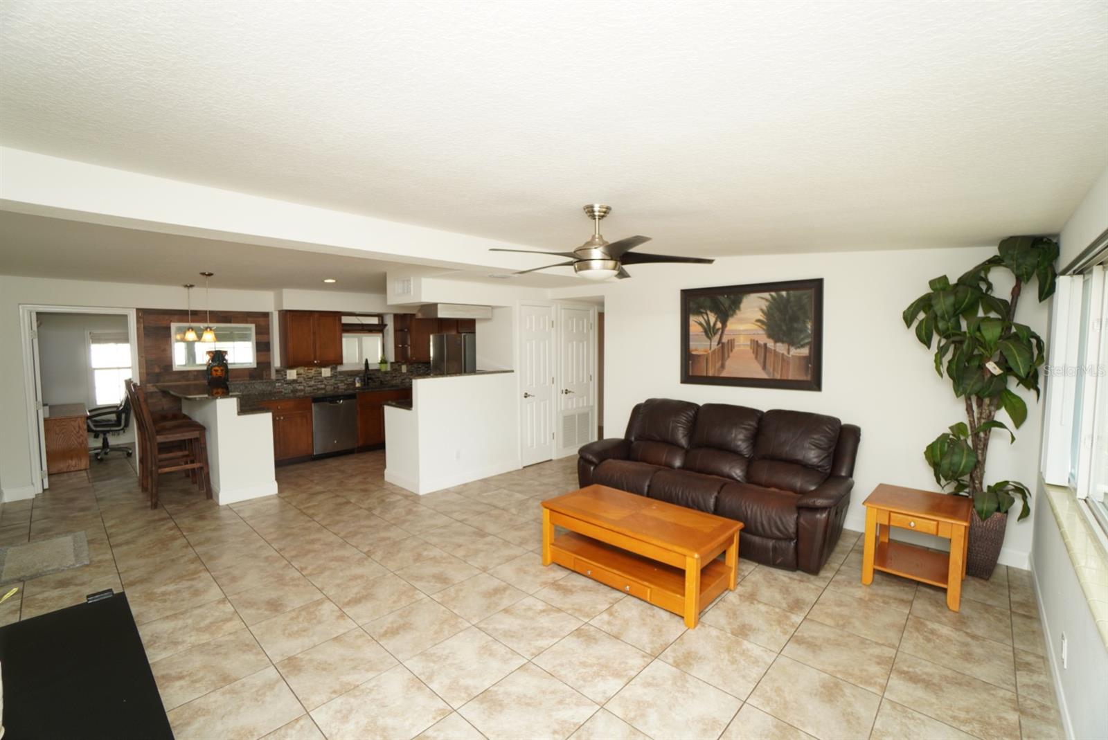 1002 ORANGEWALK DR, BRANDON, FL, 33511