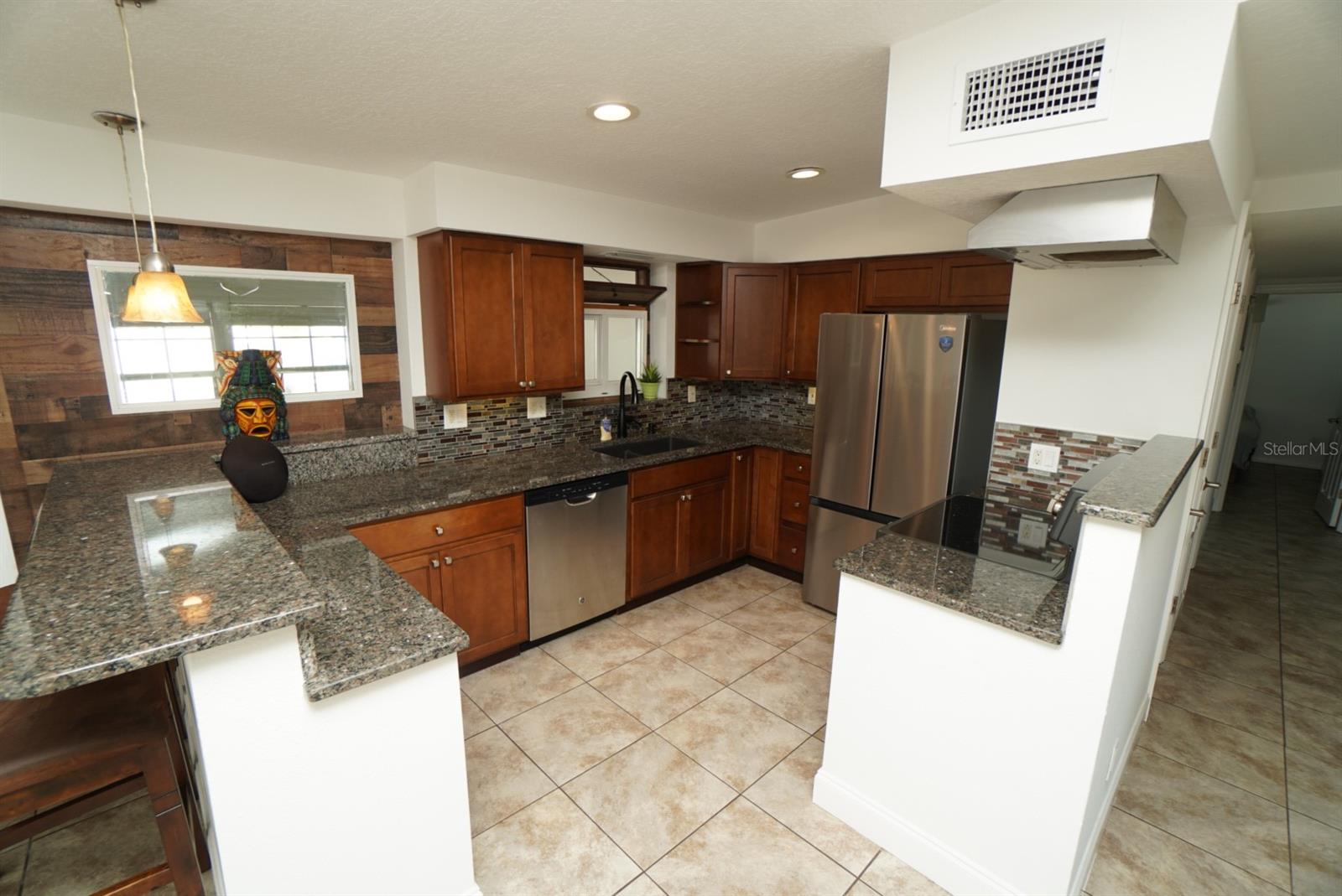 1002 ORANGEWALK DR, BRANDON, FL, 33511