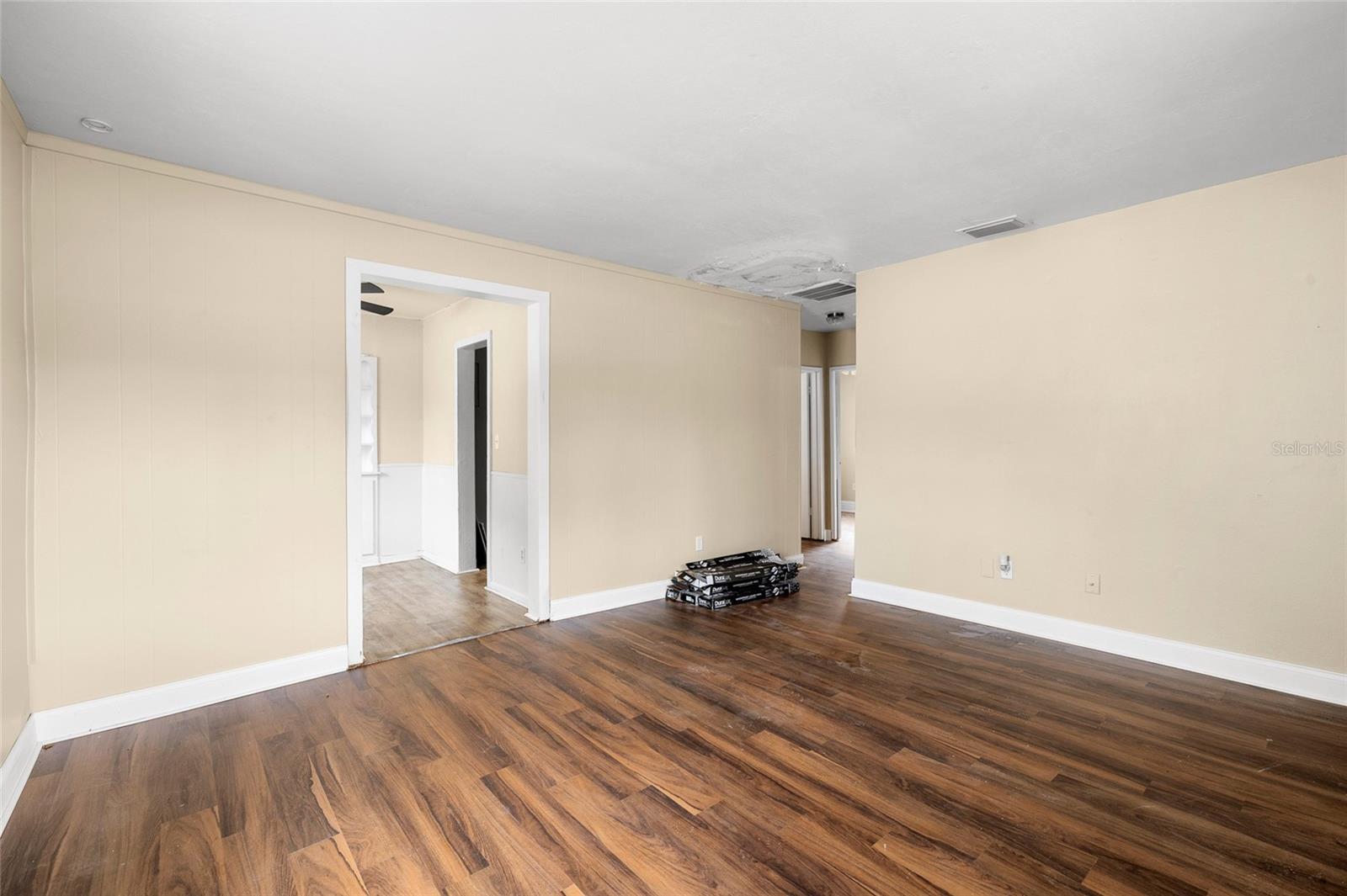 3904 S CLARK AVE, TAMPA, FL, 33611