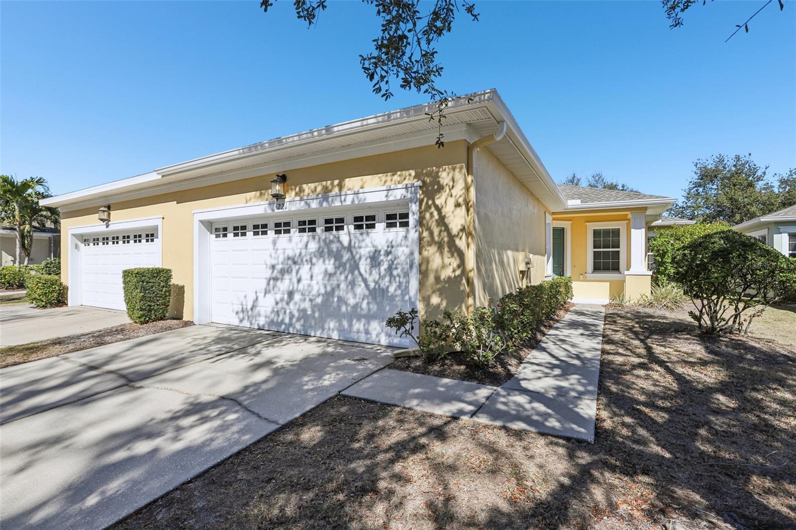 221 SUNSET CREST CT, APOLLO BEACH, FL, 33572