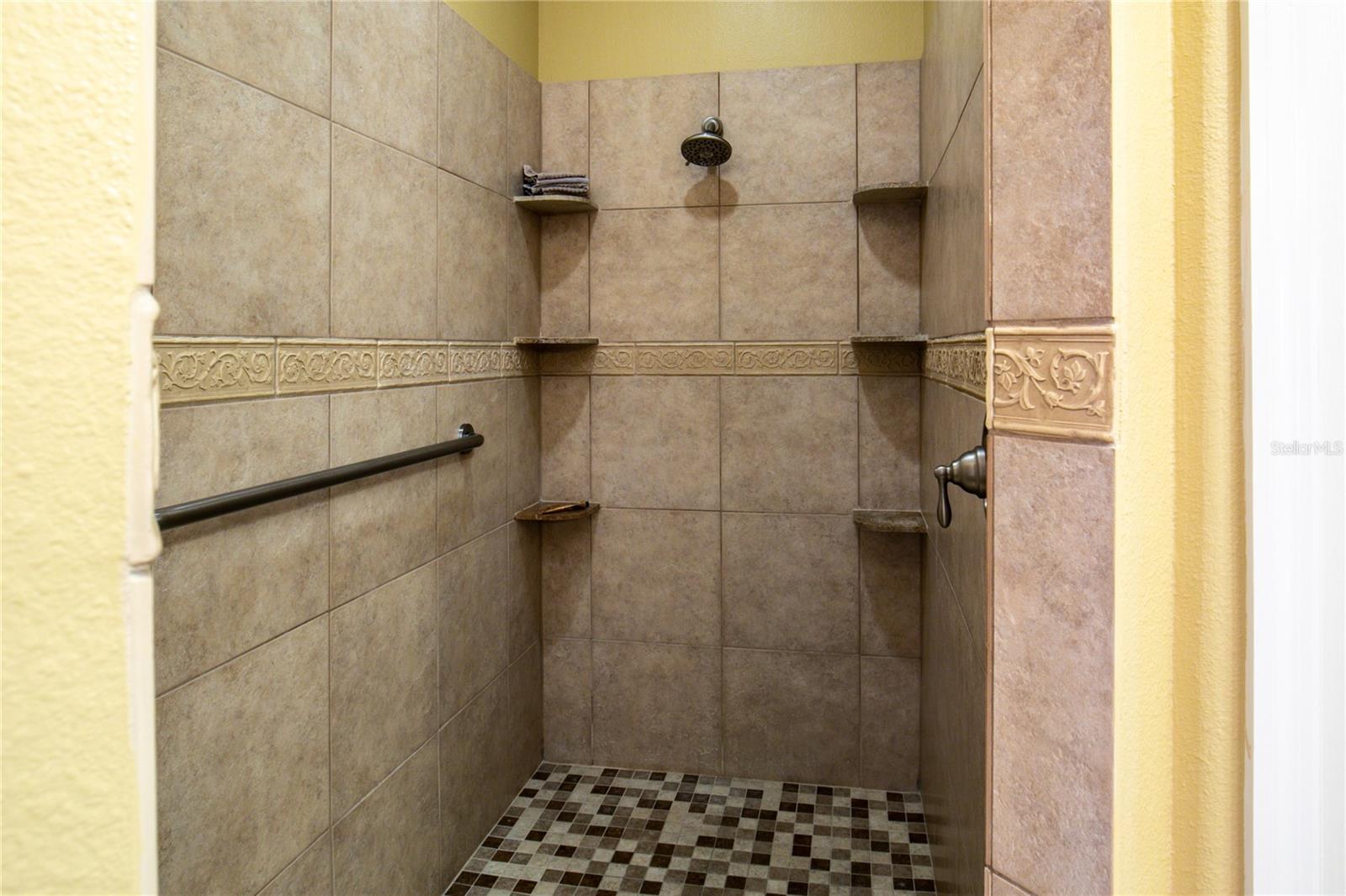 2431 PONKAN SUMMIT DR, APOPKA, FL, 32712