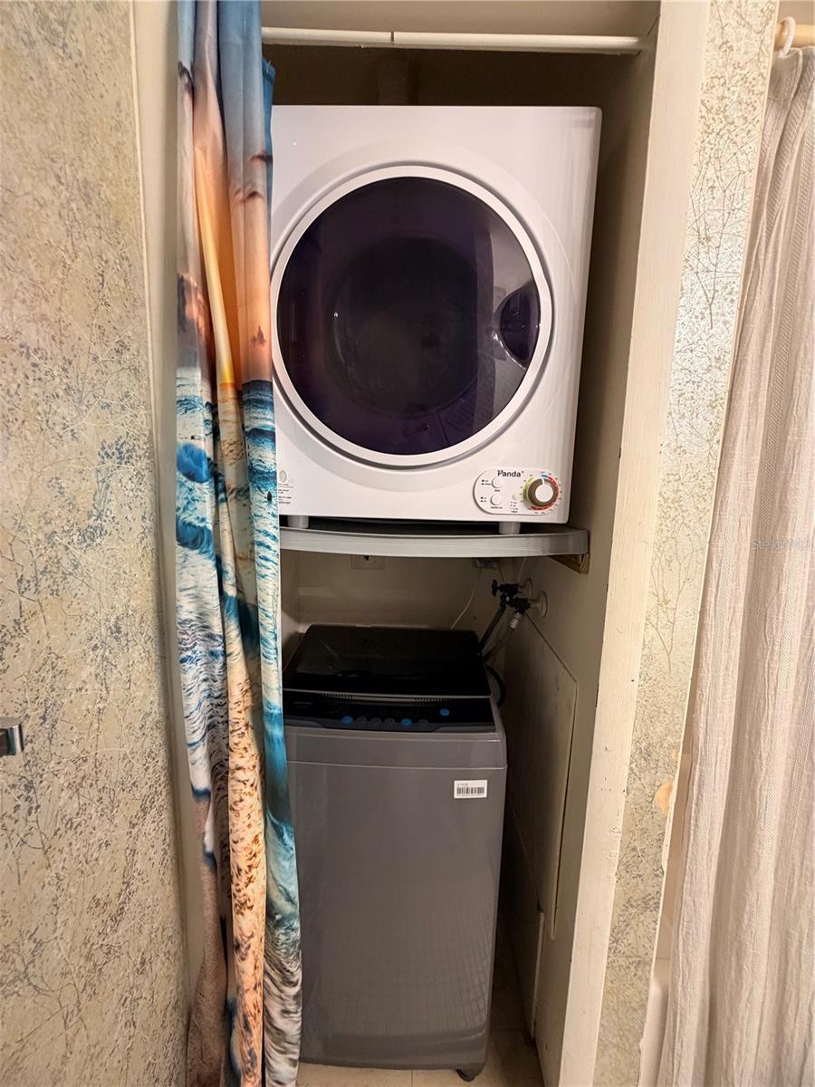 428 WINDRUSH BAY DR, TARPON SPRINGS, FL, 34689