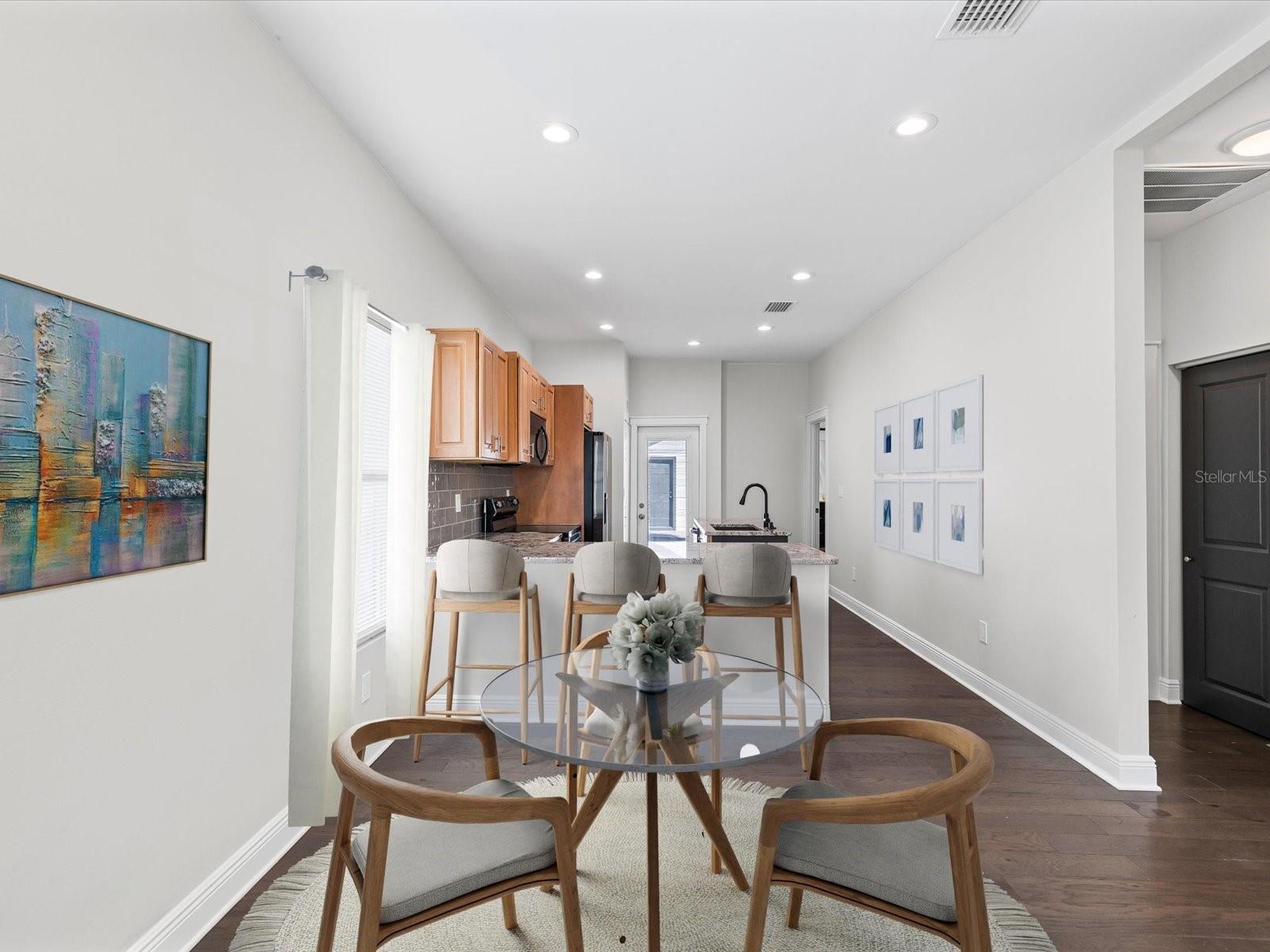 2107 W CHERRY ST, TAMPA, FL, 33607