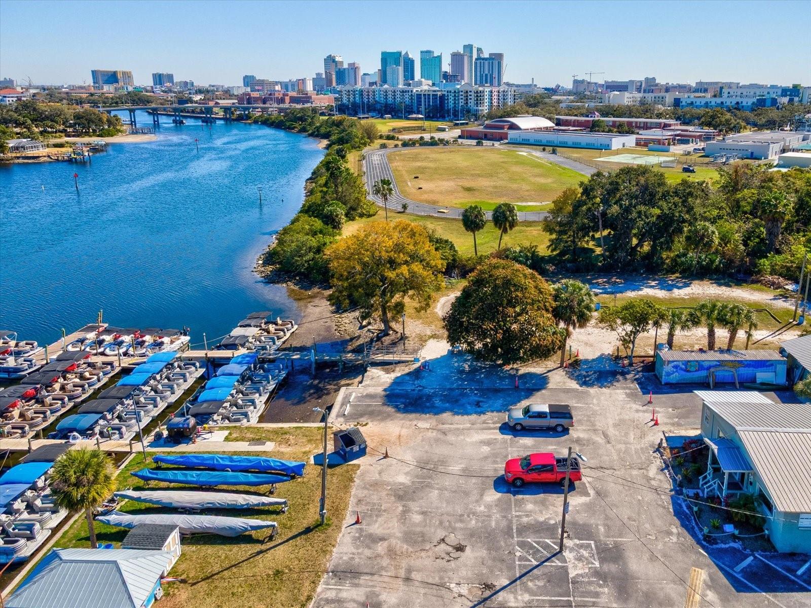 2107 W CHERRY ST, TAMPA, FL, 33607