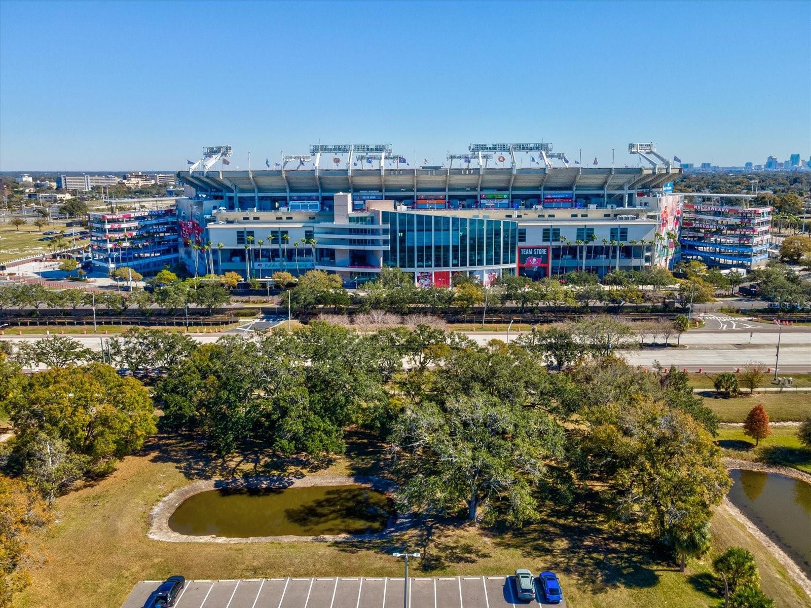 2107 W CHERRY ST, TAMPA, FL, 33607