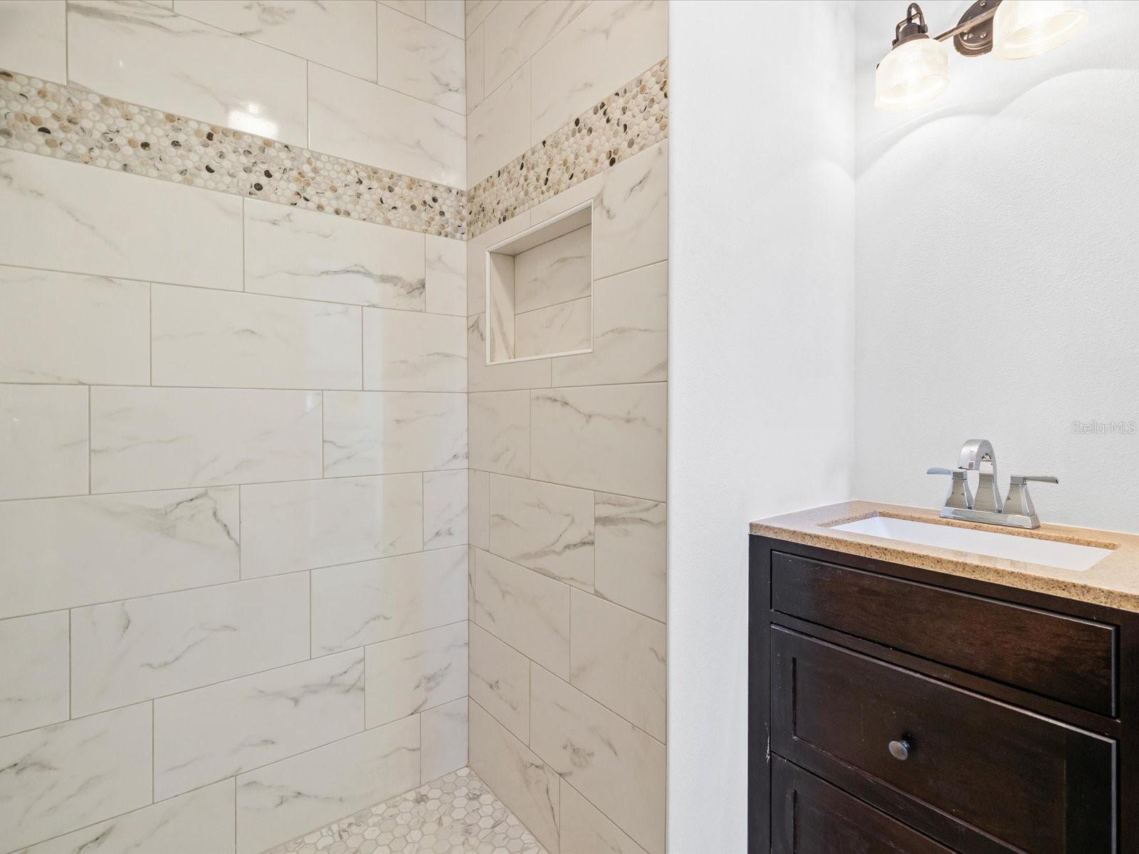 2107 W CHERRY ST, TAMPA, FL, 33607