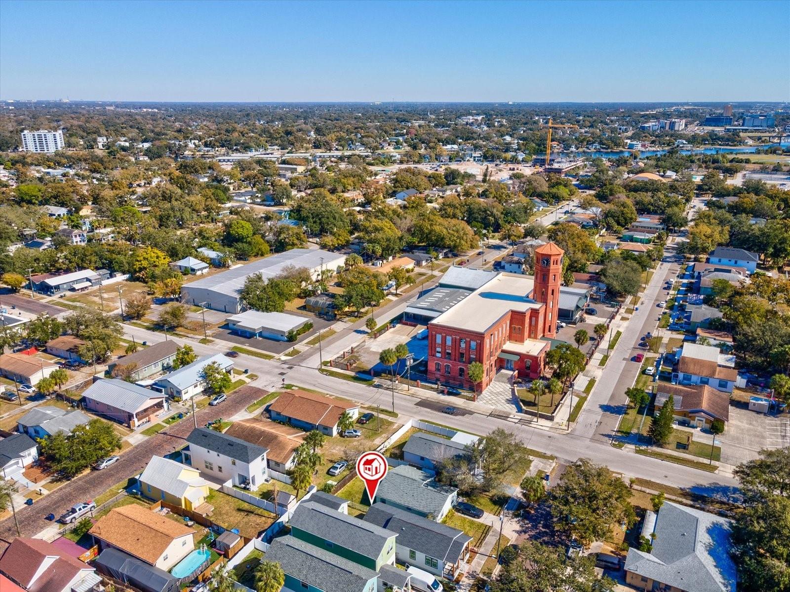 2107 W CHERRY ST, TAMPA, FL, 33607