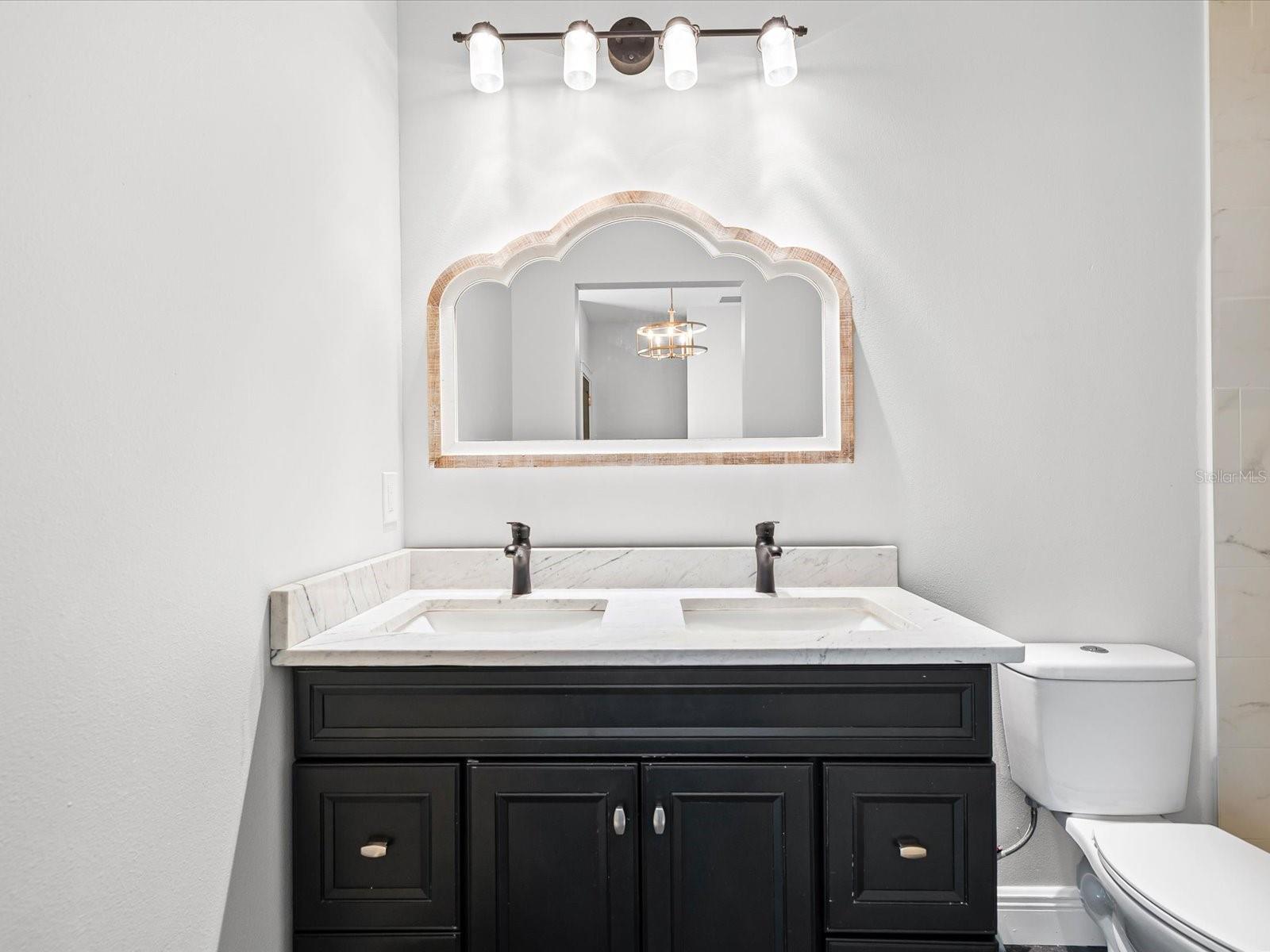 2107 W CHERRY ST, TAMPA, FL, 33607