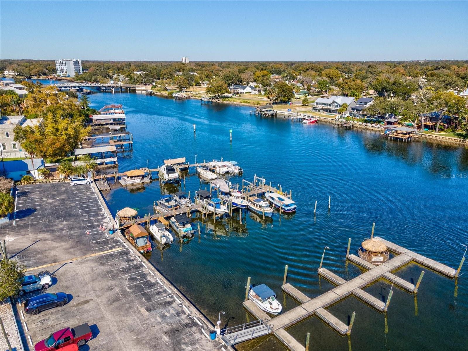 2107 W CHERRY ST, TAMPA, FL, 33607