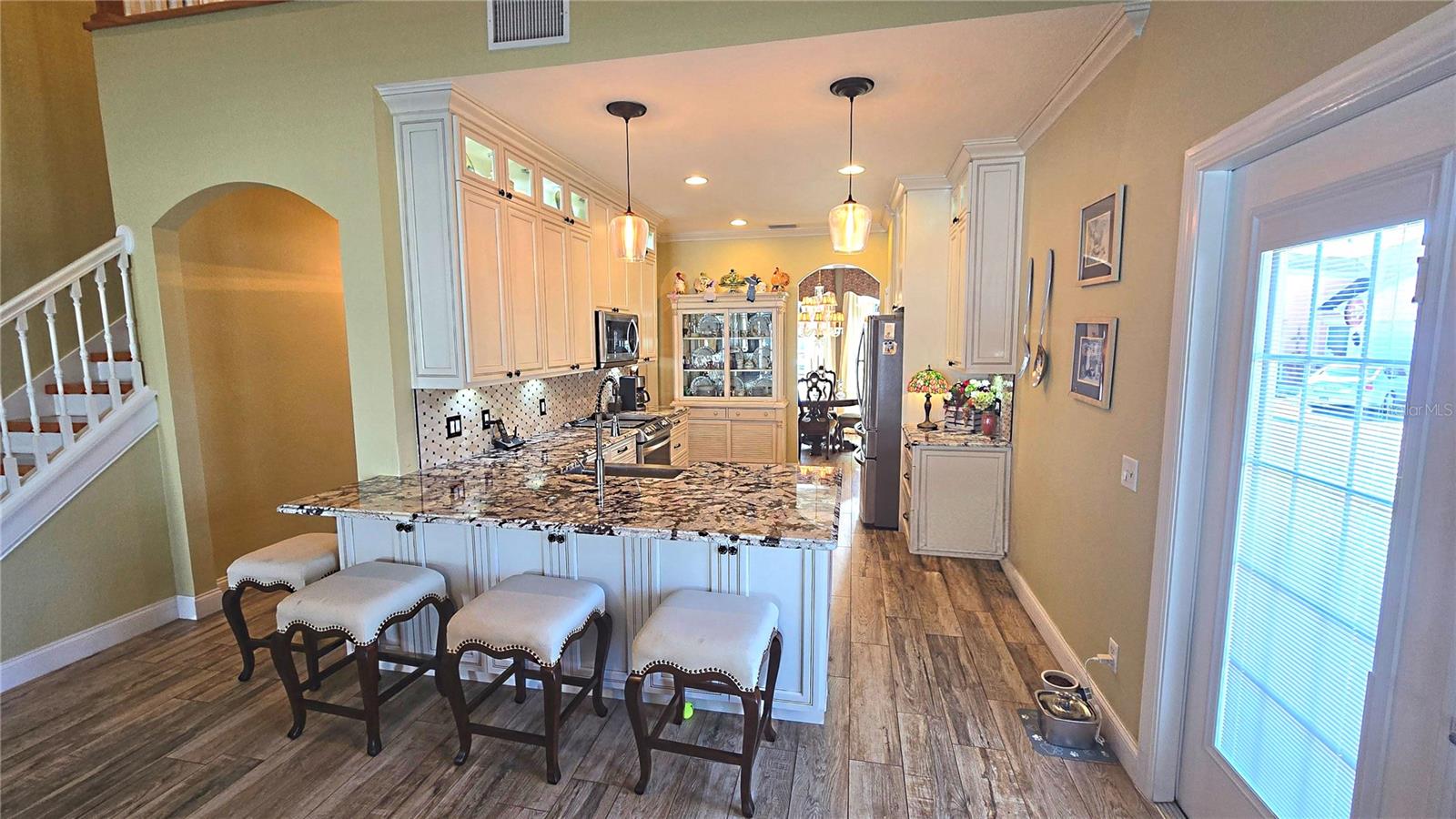 2591 SAND HILL POINT CIR, DAVENPORT, FL, 33837