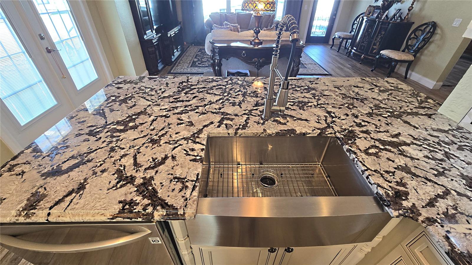 2591 SAND HILL POINT CIR, DAVENPORT, FL, 33837