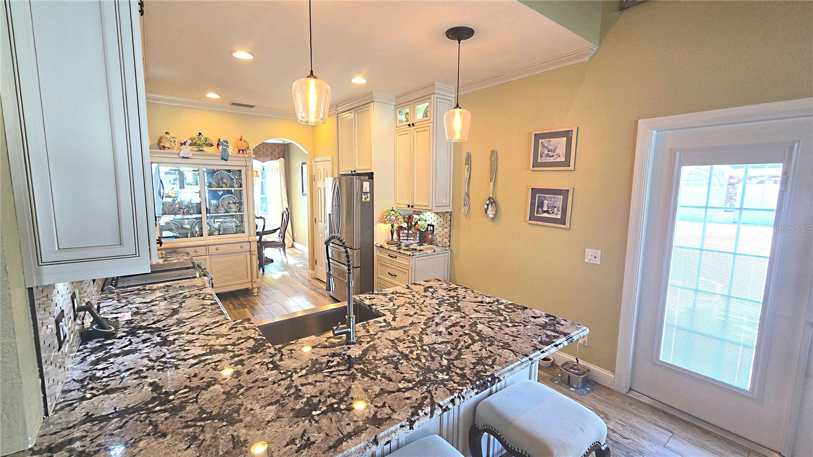 2591 SAND HILL POINT CIR, DAVENPORT, FL, 33837