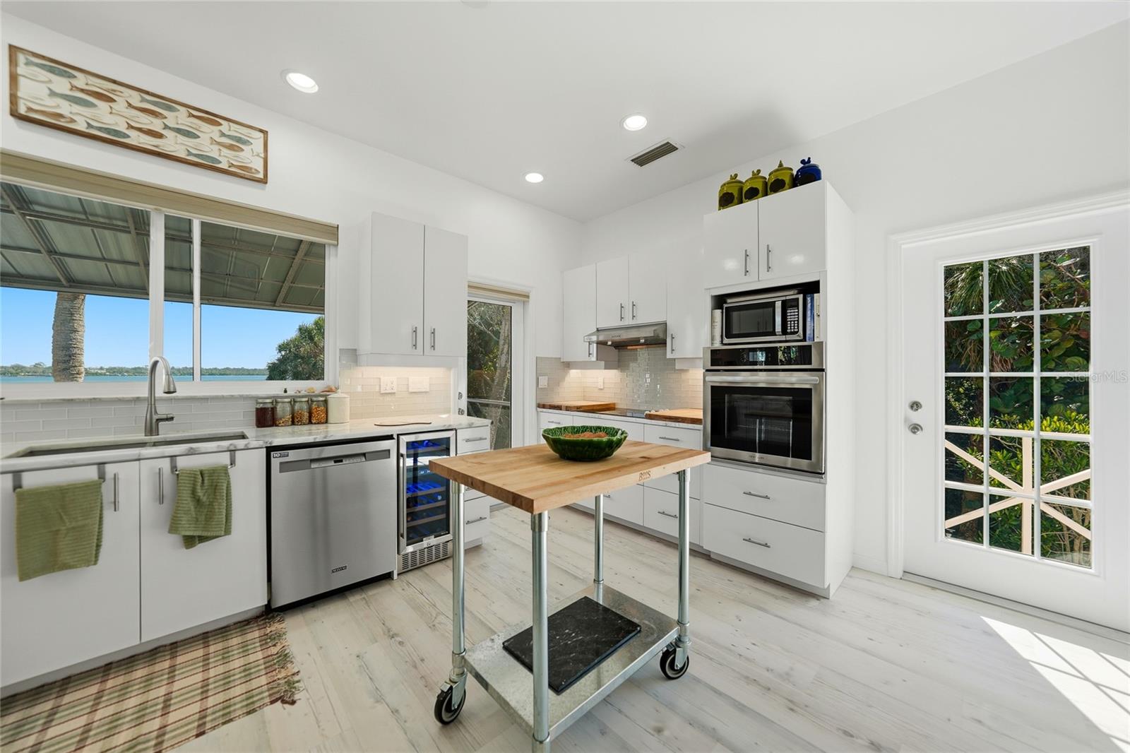 7515 MANASOTA KEY RD, ENGLEWOOD, FL, 34223