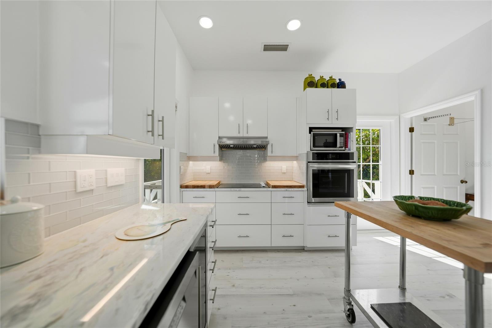 7515 MANASOTA KEY RD, ENGLEWOOD, FL, 34223