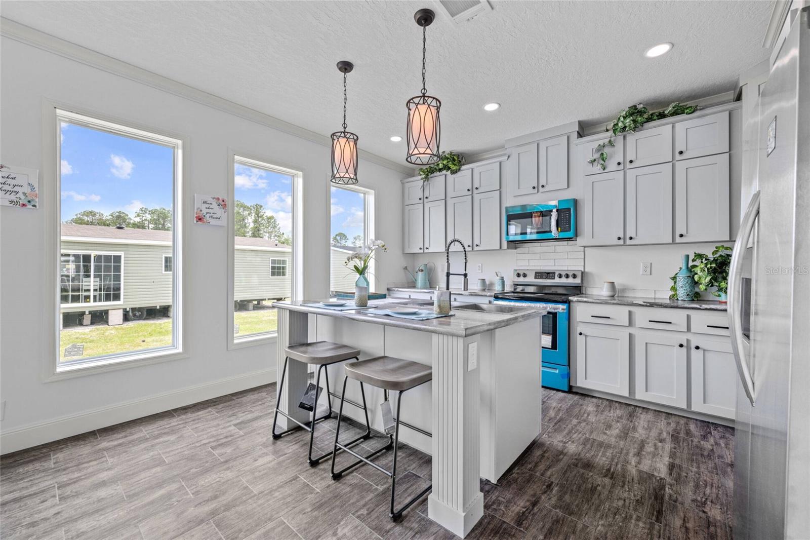 1065 NE COUNTY ROAD 125, LAWTEY, FL, 32058