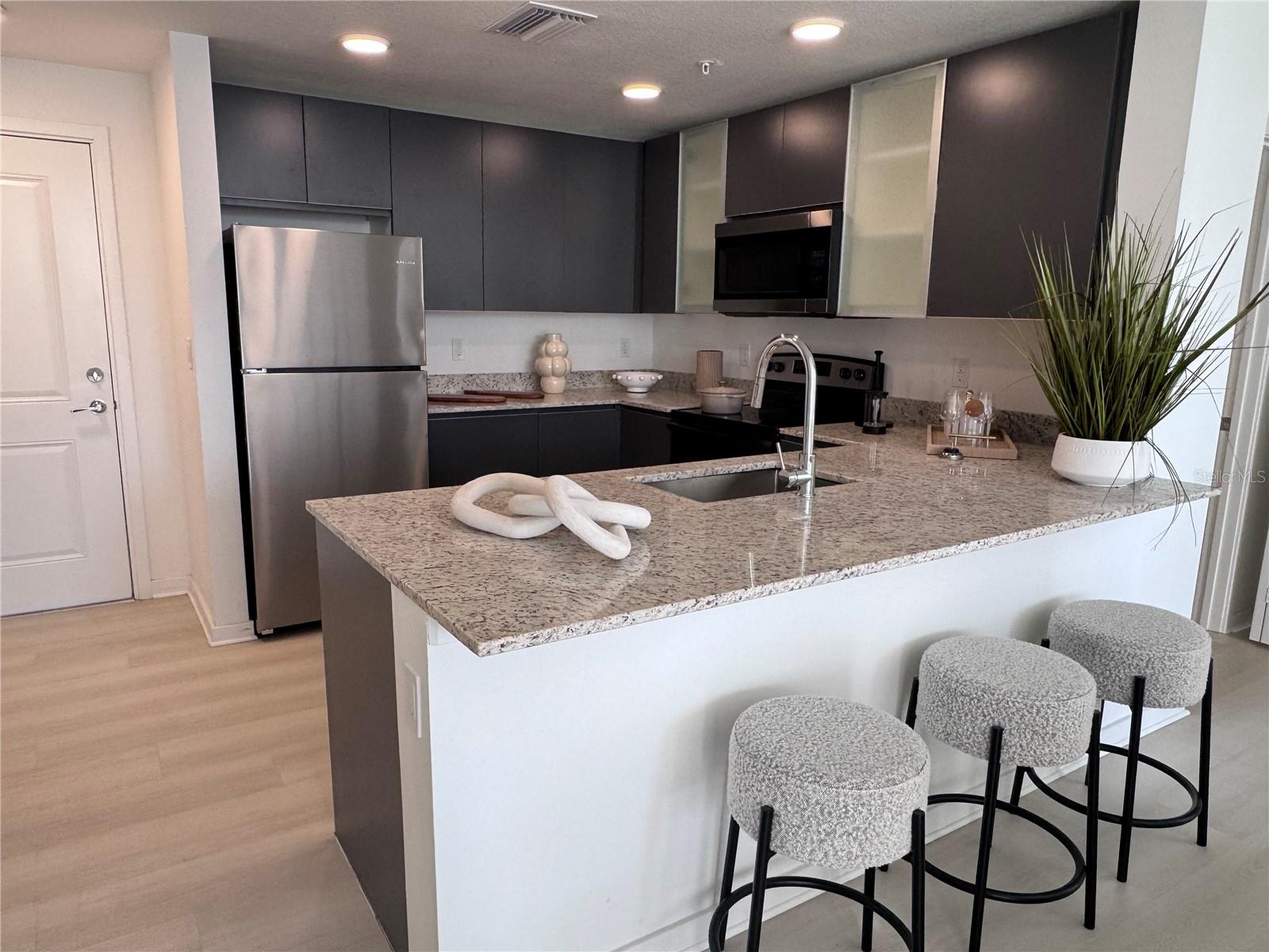 5587 MILLENIA PARK BLVD #112, ORLANDO, FL, 32839