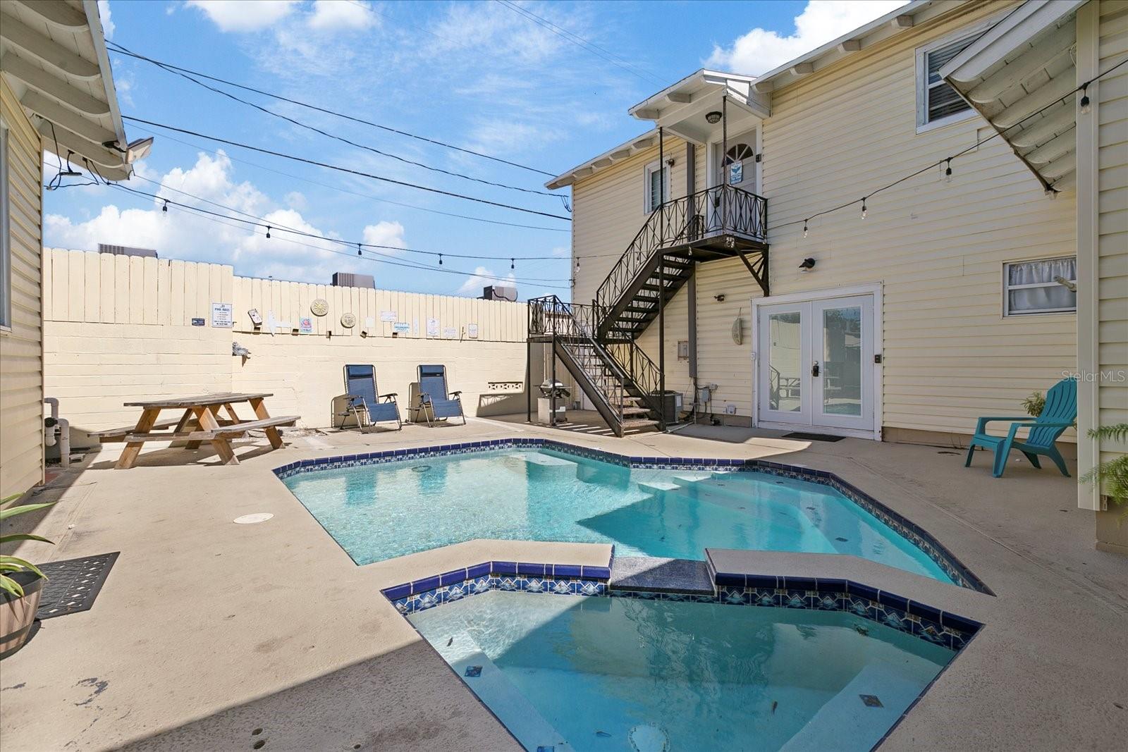 3801 1ST AVE S, ST PETERSBURG, FL, 33711