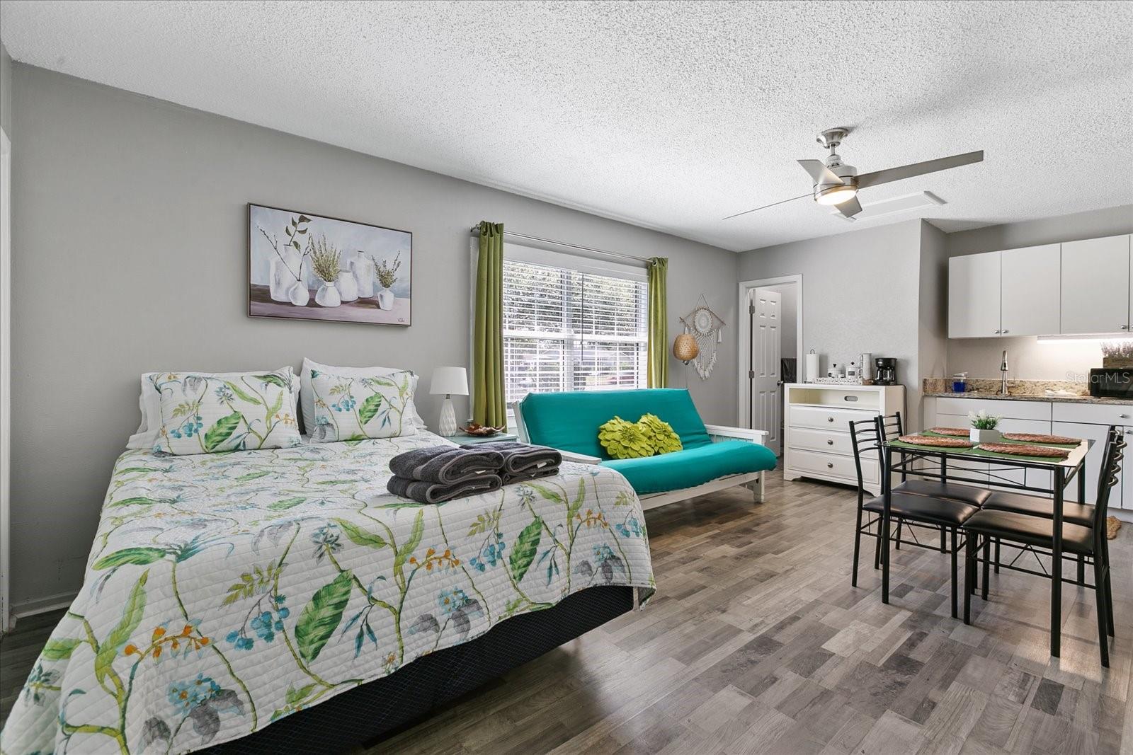 3801 1ST AVE S, ST PETERSBURG, FL, 33711