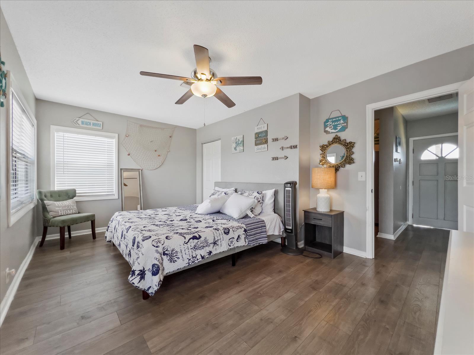 3801 1ST AVE S, ST PETERSBURG, FL, 33711