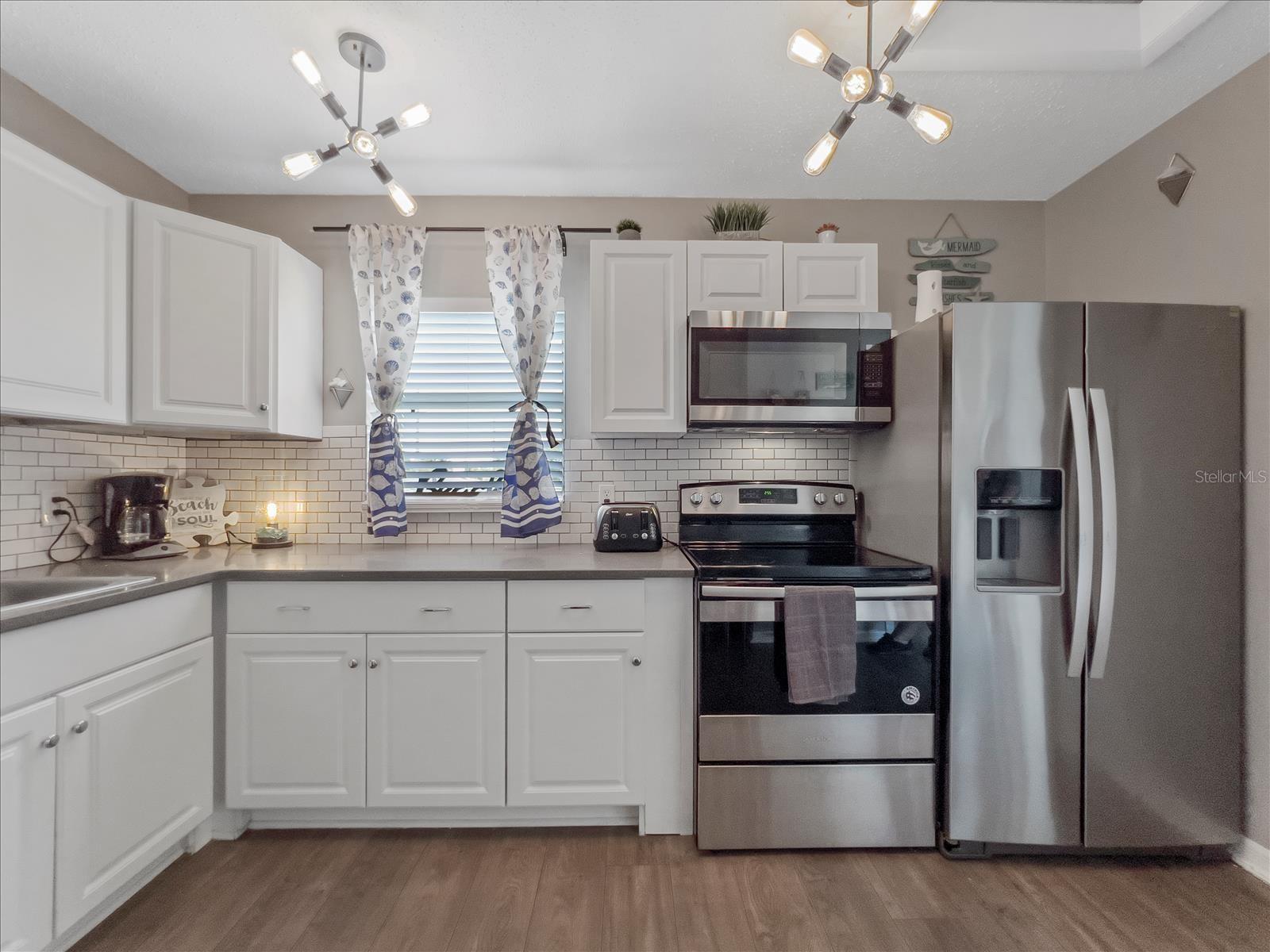 3801 1ST AVE S, ST PETERSBURG, FL, 33711