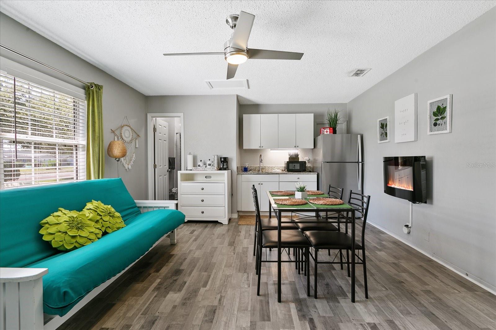 3801 1ST AVE S, ST PETERSBURG, FL, 33711