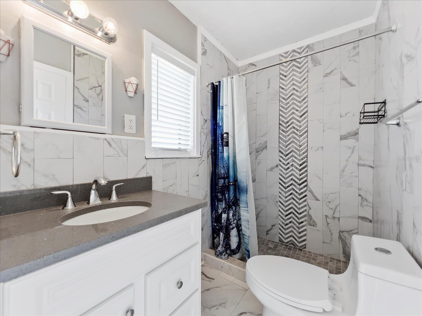 3801 1ST AVE S, ST PETERSBURG, FL, 33711