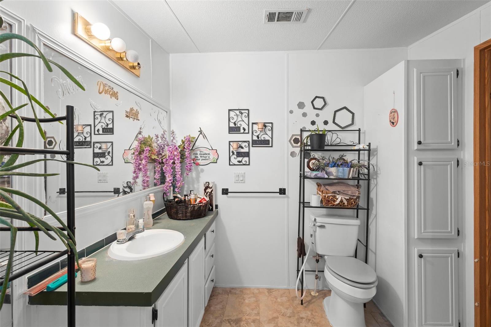 122 LEISURE WORLD DR N, DEBARY, FL, 32713