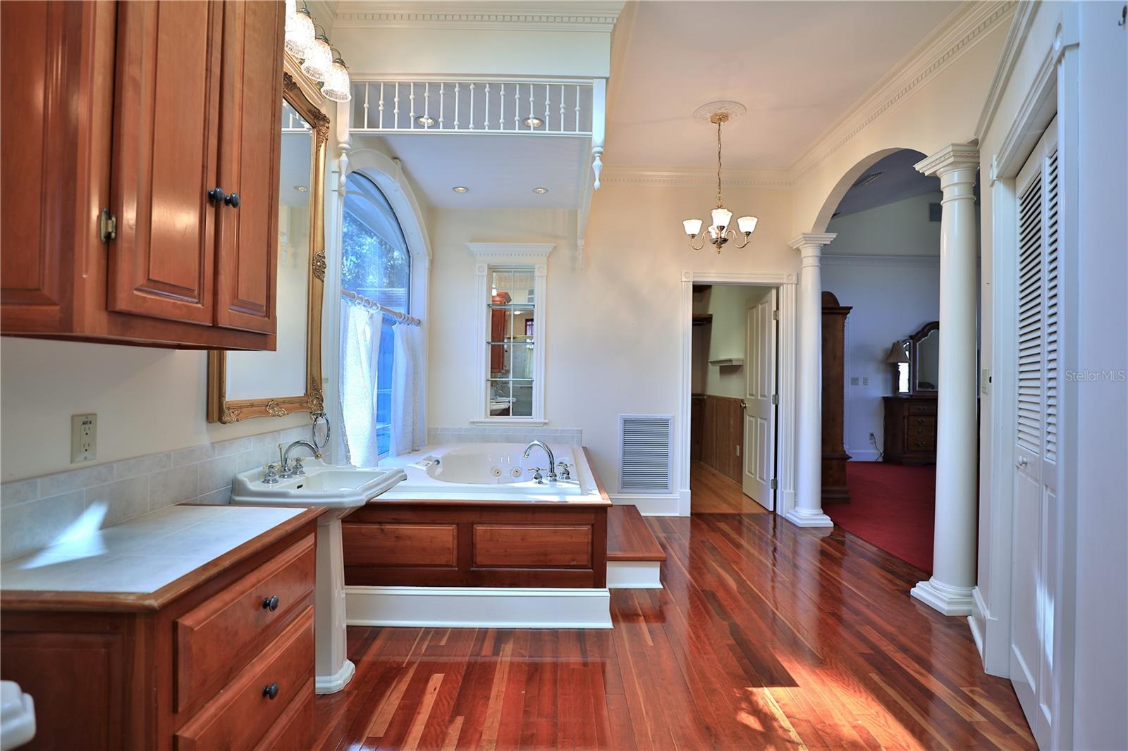 OM717740 Property Photo