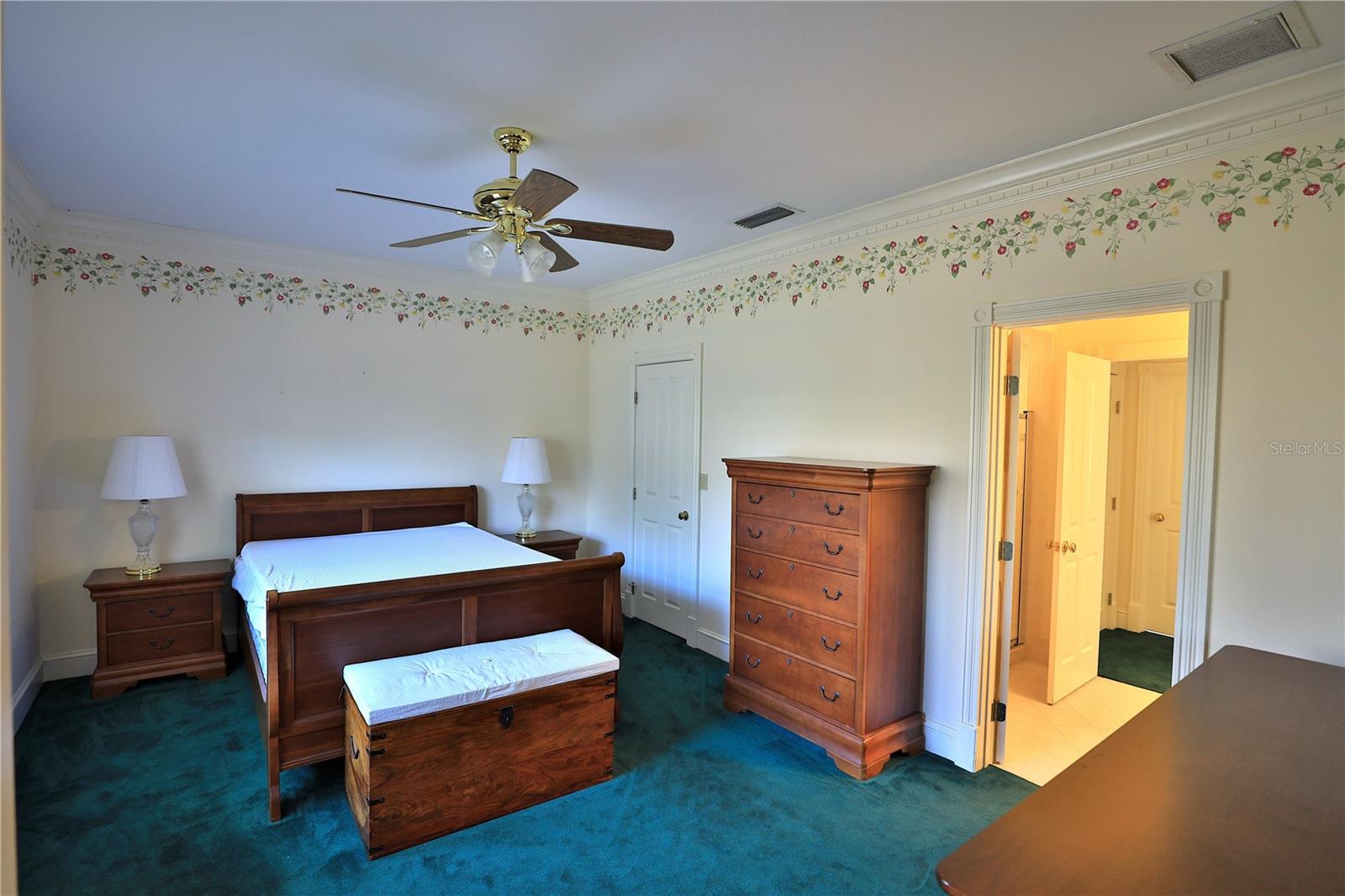 OM717740 Property Photo