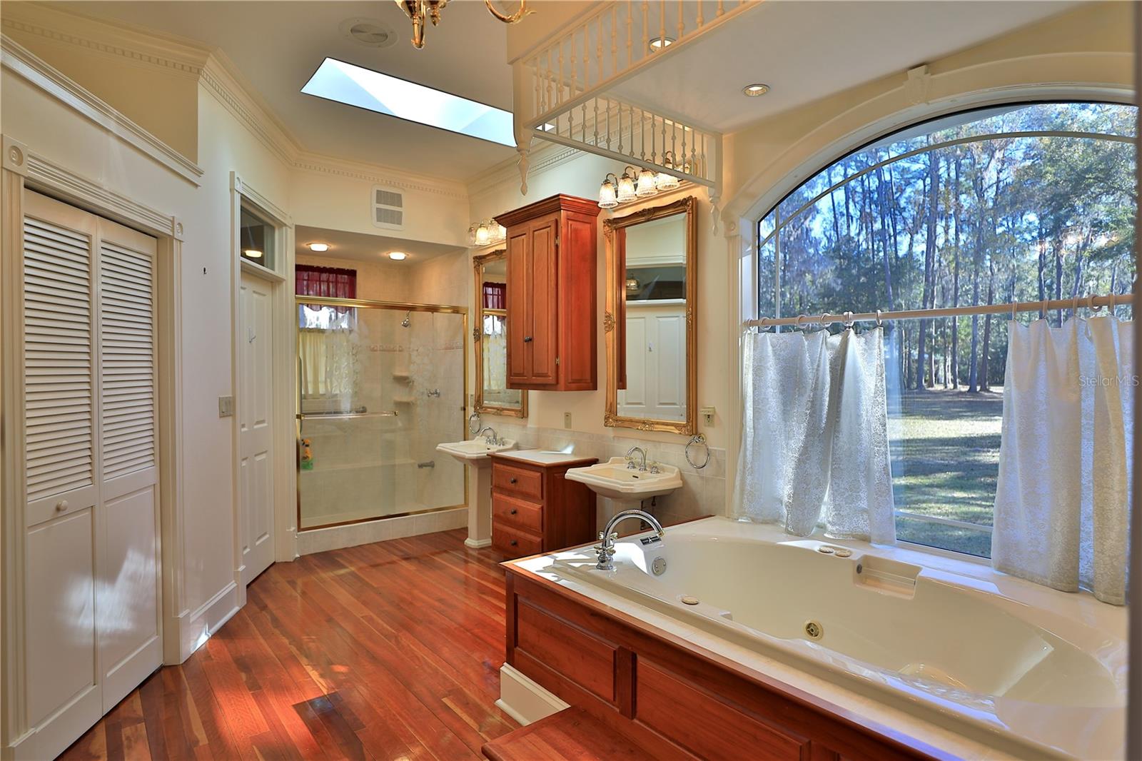 OM717740 Property Photo